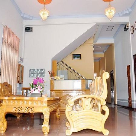 Royal Tulip Hotel Mandalay Exteriör bild
